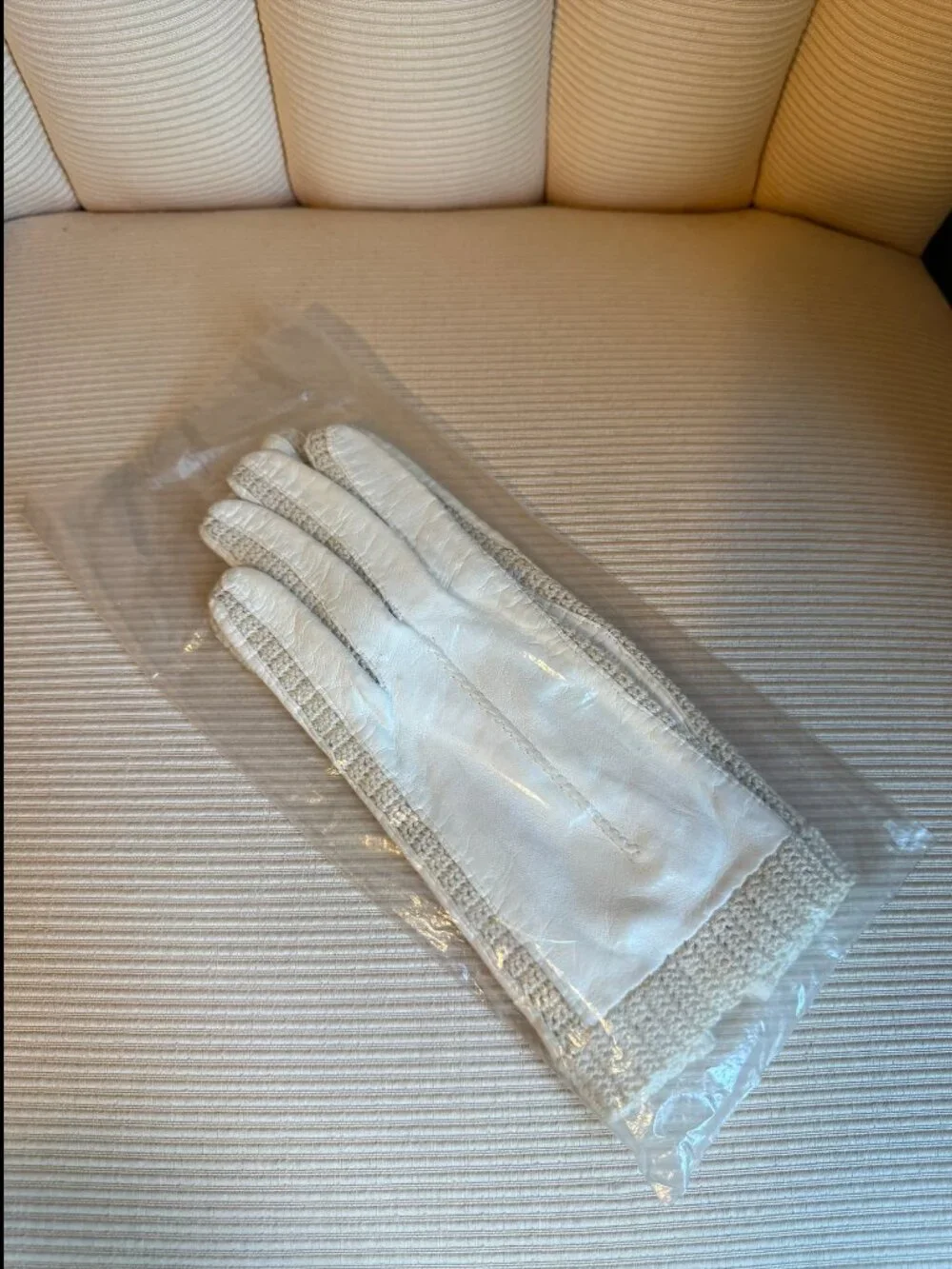Made in Italy White Leather & Crochet Driving Gloves - Size 7